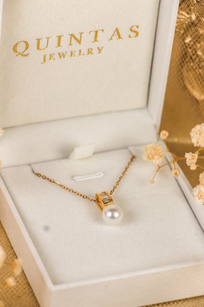 Lustra Pearl Drop Necklace