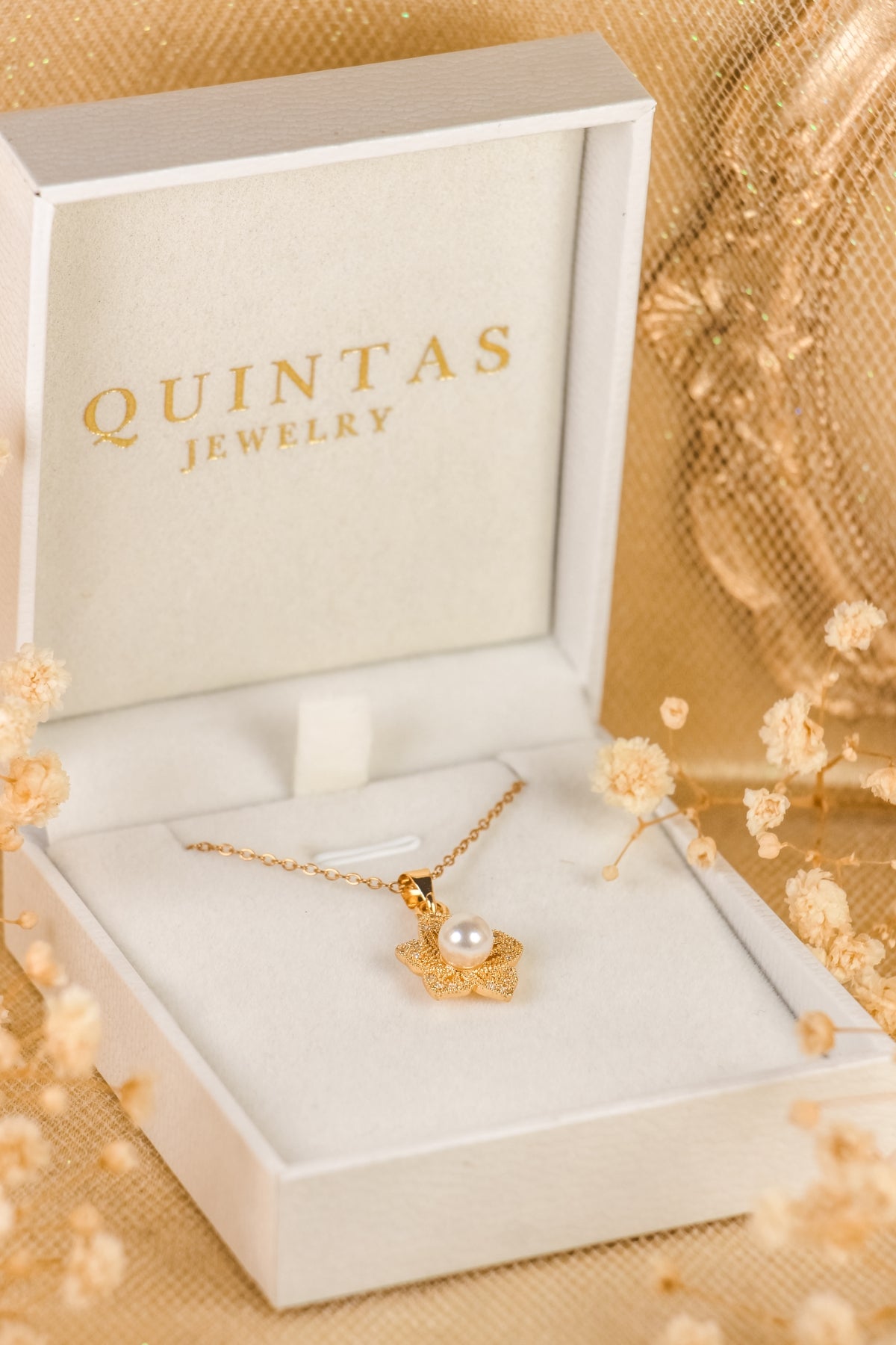 Lunara Flower Bloom Necklace