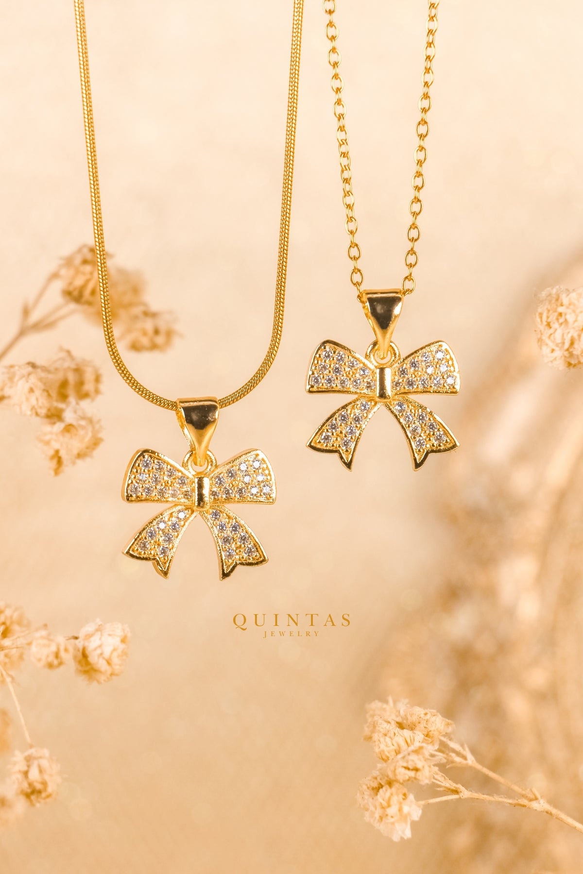 Velora Bow Necklace