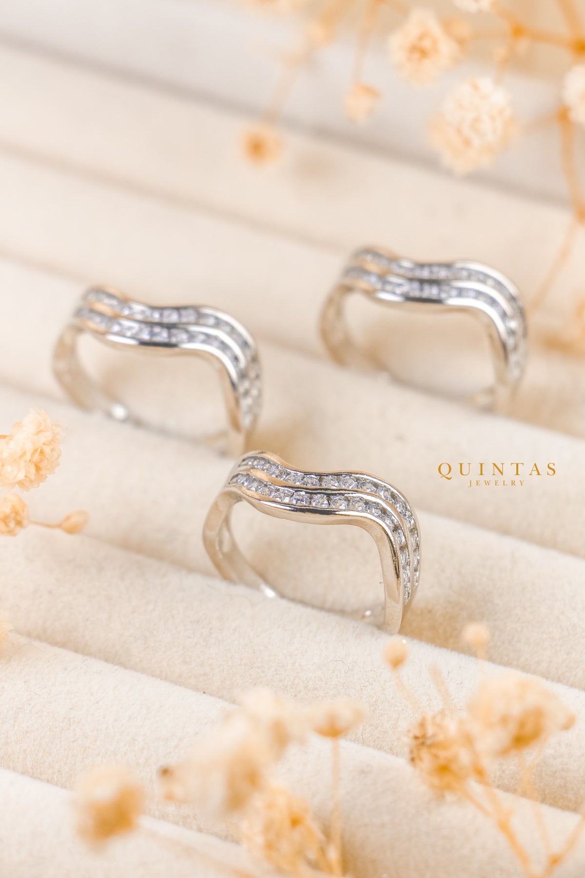 Solina Wave Silver Ring (Adjustable)