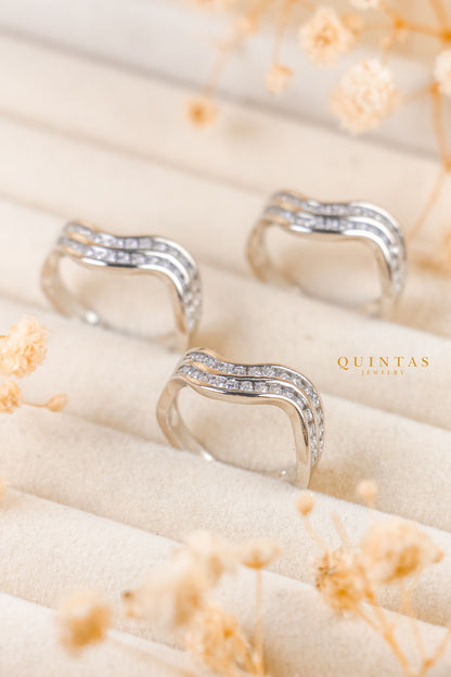 Solina Wave Silver Ring (Adjustable)