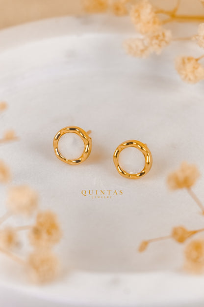 Classic Orina Stud Earrings