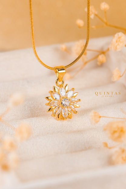 Floral Bloom Necklace