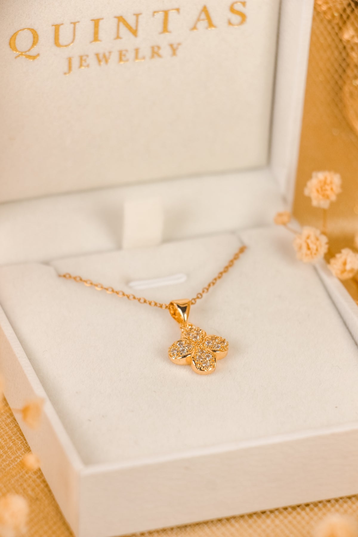 Clover Flower Necklace