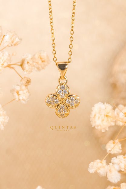 Clover Flower Necklace