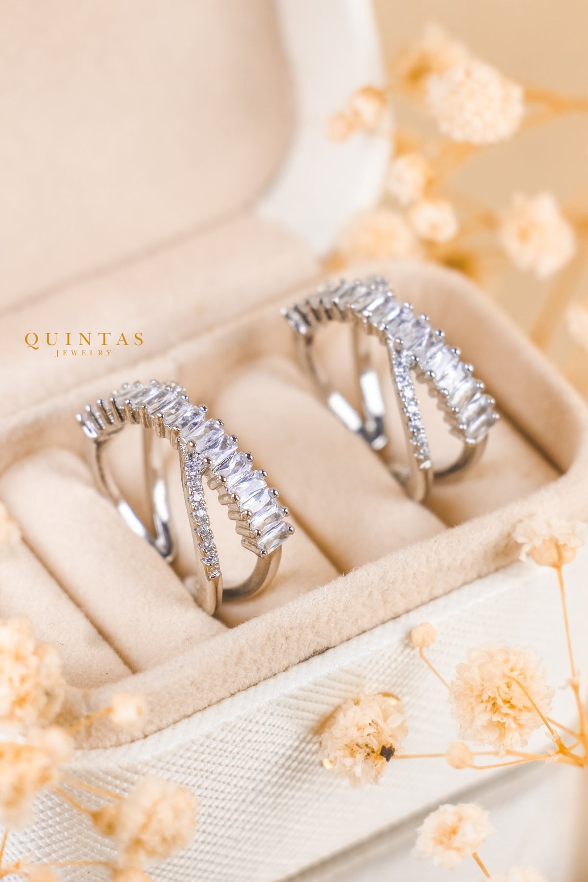 Elena Baguette Silver Infinity Ring (Adjustable)