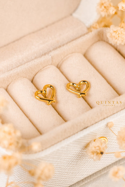 Lovie Heart Stud Earrings
