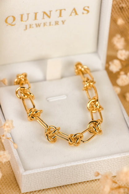 Golden Knot Link Bracelet