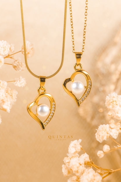 Solana Heart Pearl Necklace