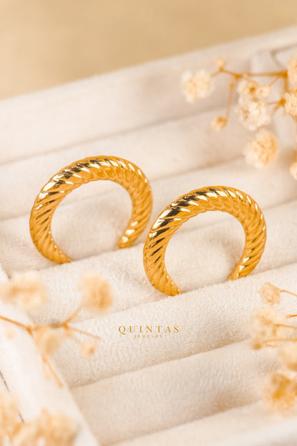 Solenne Twisted Hoop Earrings