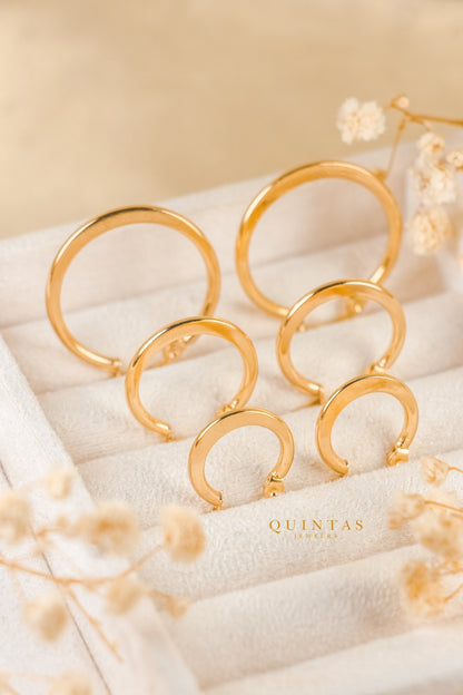 Mira Golden Hoop Earrings