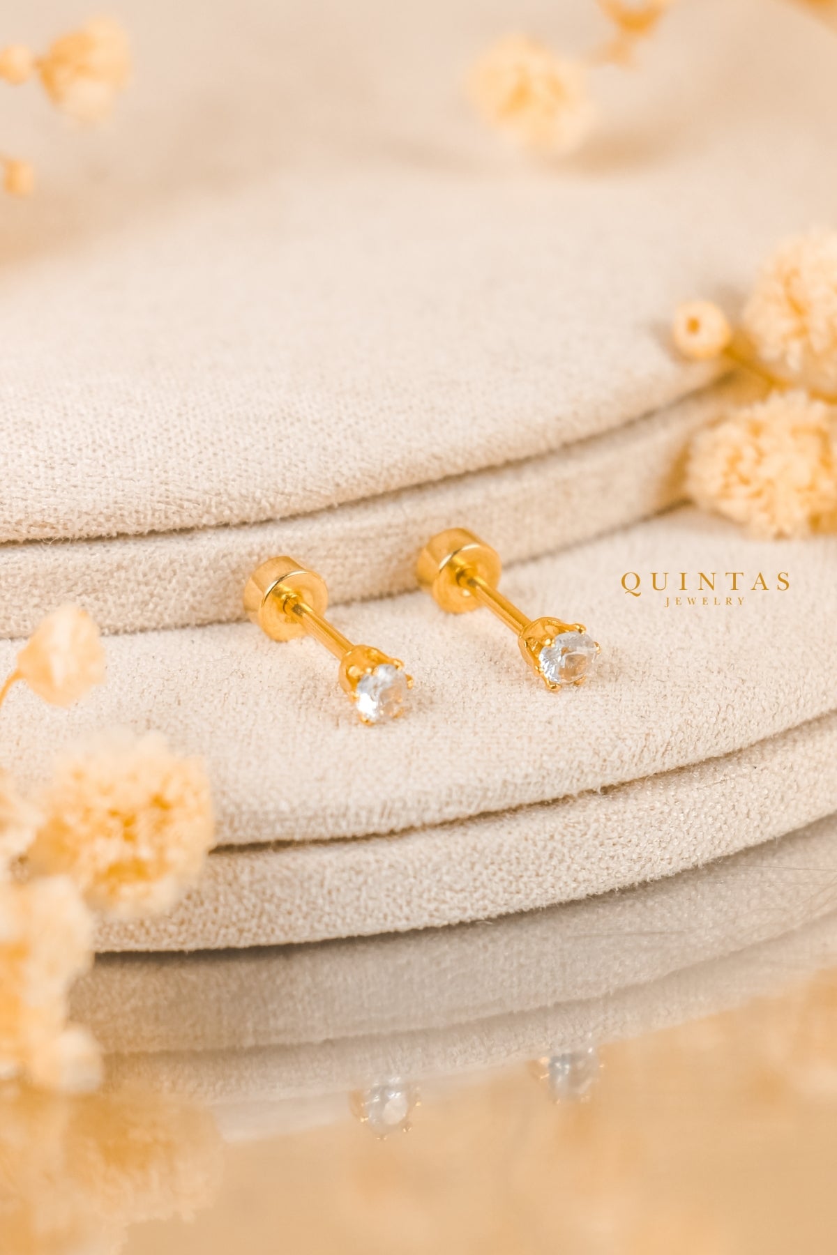 Classic Solitaire Flatback Earrings