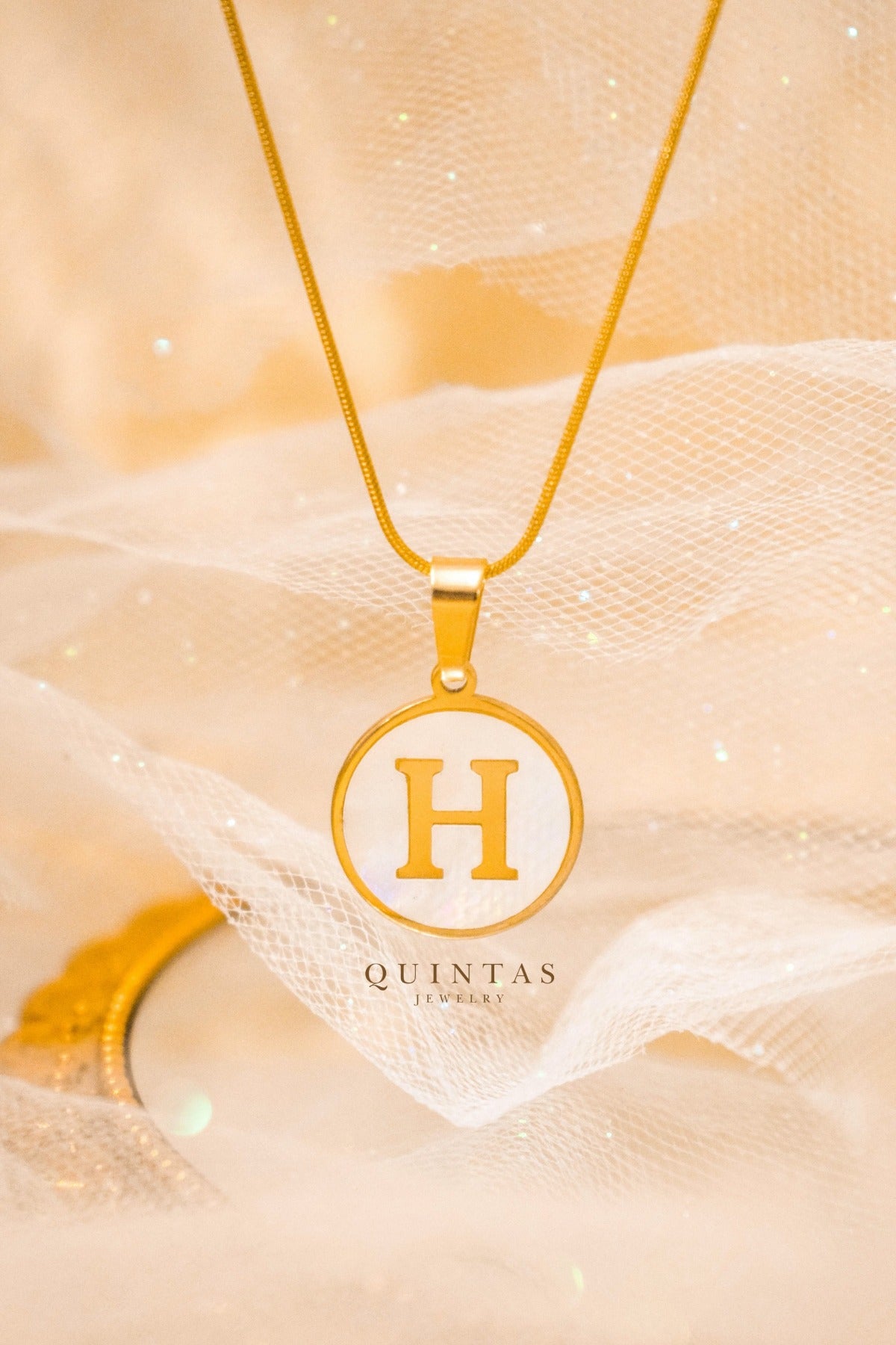 Luxury LV Necklace – Quintas PH
