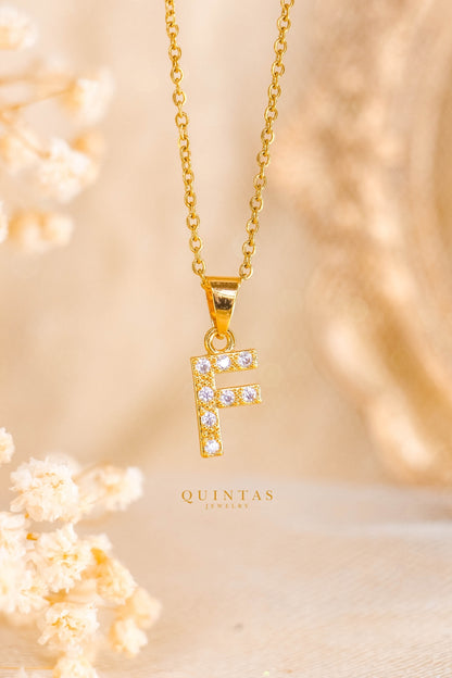 QUINTAS Zirconia Letter Initial Necklace