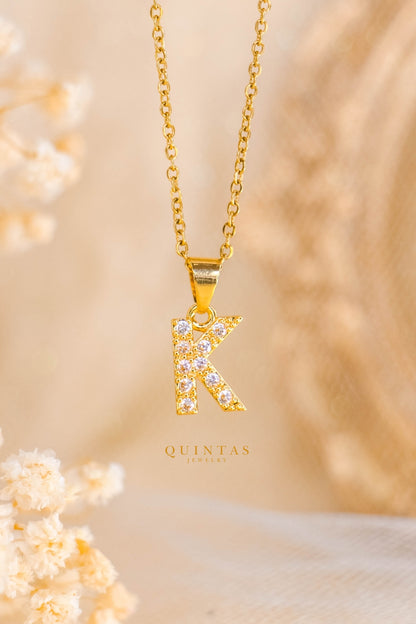 QUINTAS Zirconia Letter Initial Necklace