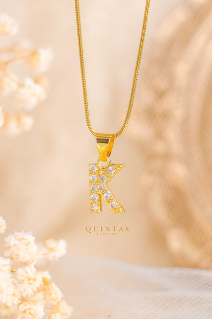 QUINTAS Zirconia Letter Initial Necklace