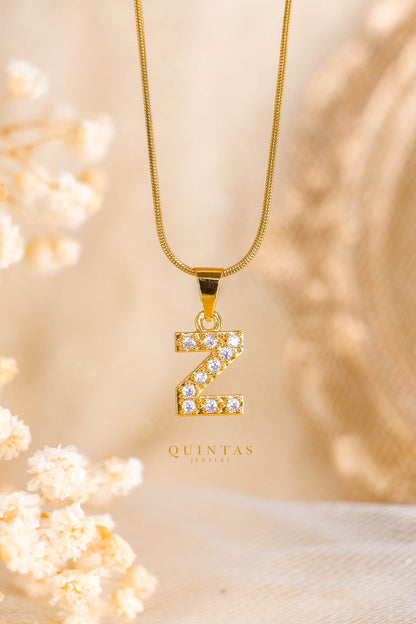 QUINTAS Zirconia Letter Initial Necklace