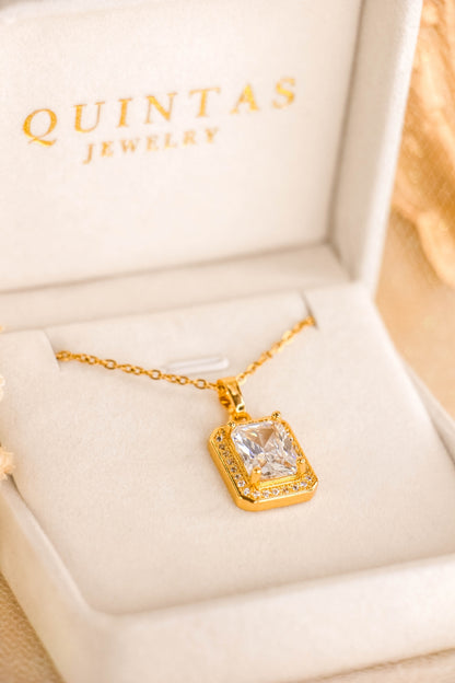 Queen's Diamond Necklace