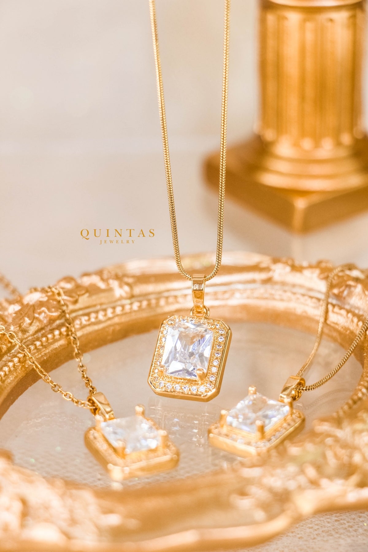 Queen's Diamond Necklace