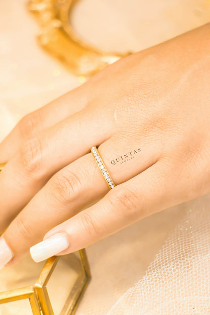 White Diamond Gold Ring